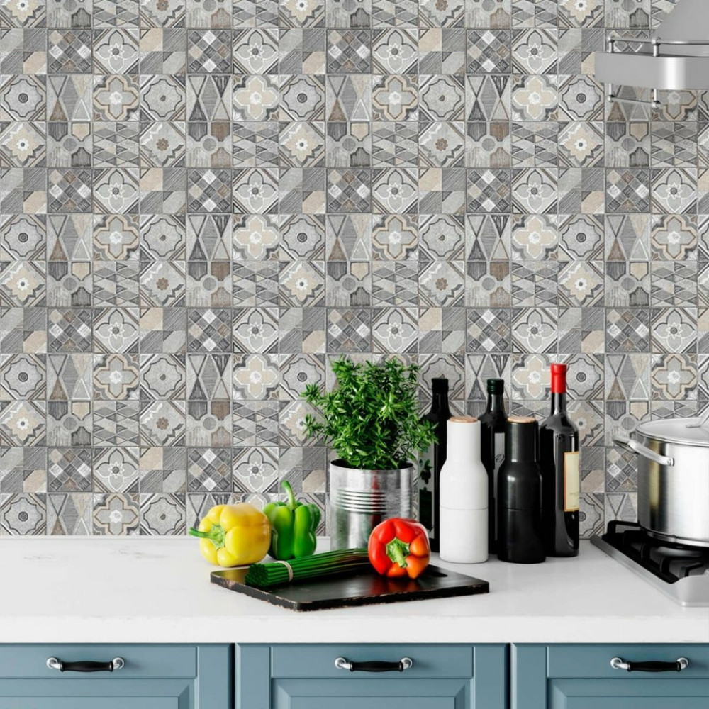 Adesivo de Azulejo Hidráulico Flor Acinzentada